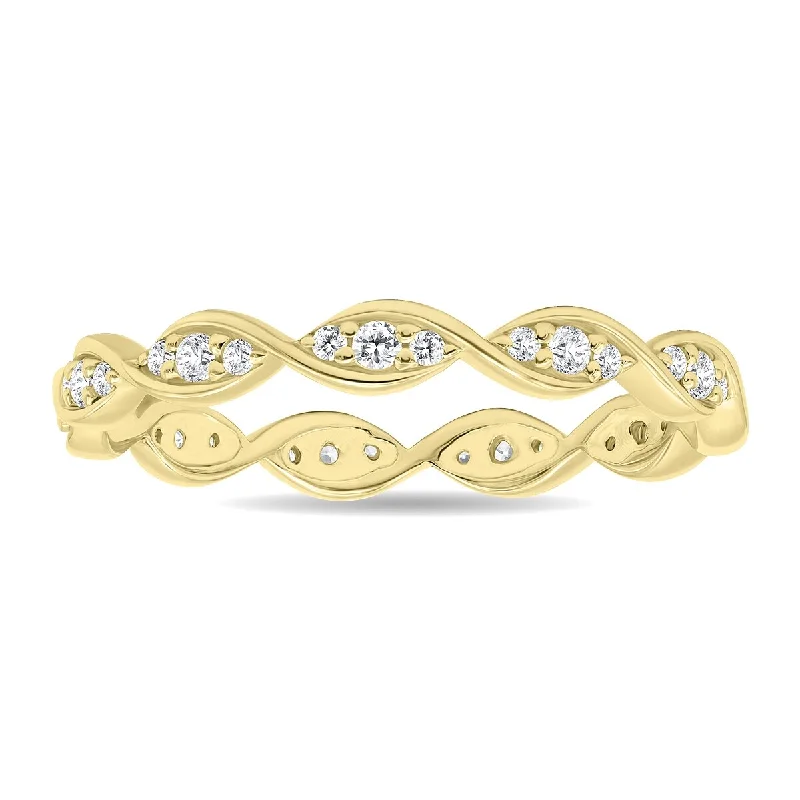 1/4 Carat TW Wave Twist Diamond Eternity Wedding Band in 10K Yellow Gold