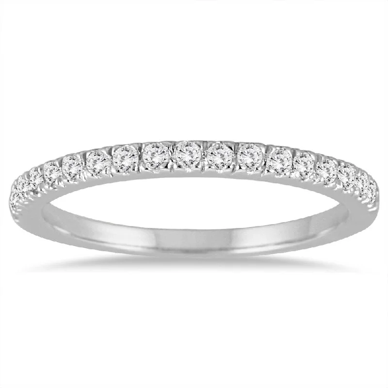 1/3 Carat TW Diamond Wedding Band in 14K White Gold