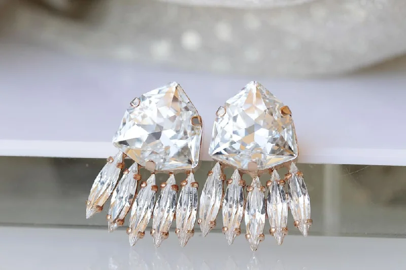 WHITE CRYSTAL EARRINGS