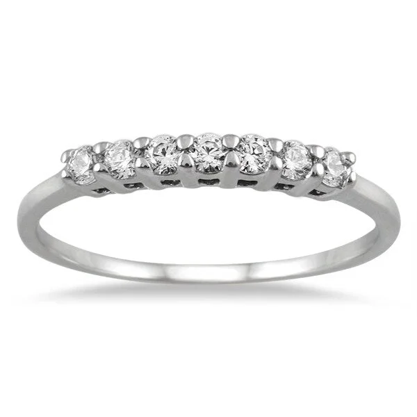 1/4 Carat TW Seven Stone Diamond Wedding Band in 14K White Gold