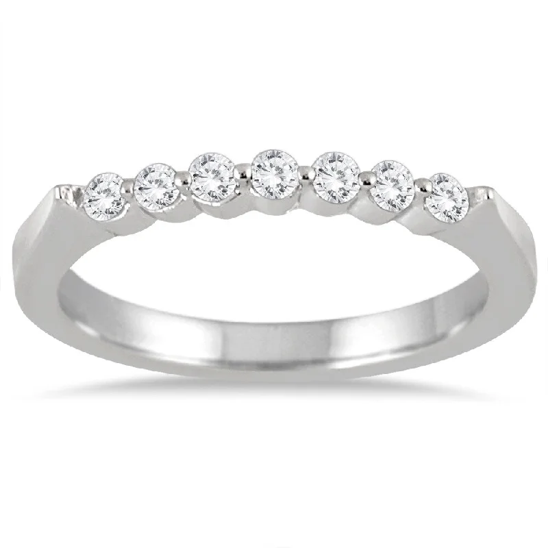 1/4 Carat TW Seven Stone Diamond Wedding Band in 14K White Gold