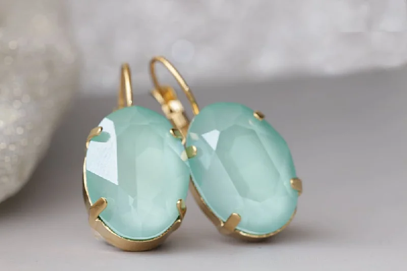 MINT GENTLE EARRINGS