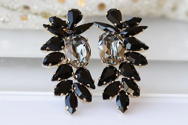 BLACK GREY EARRINGS