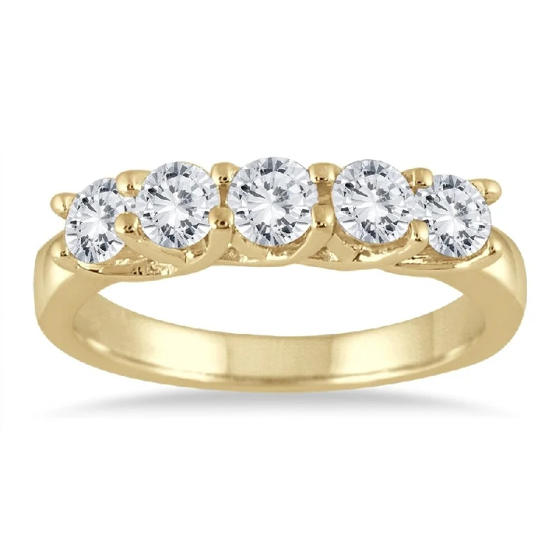 1 Carat TW Five Stone Diamond Wedding Band in 10K Yellow Gold