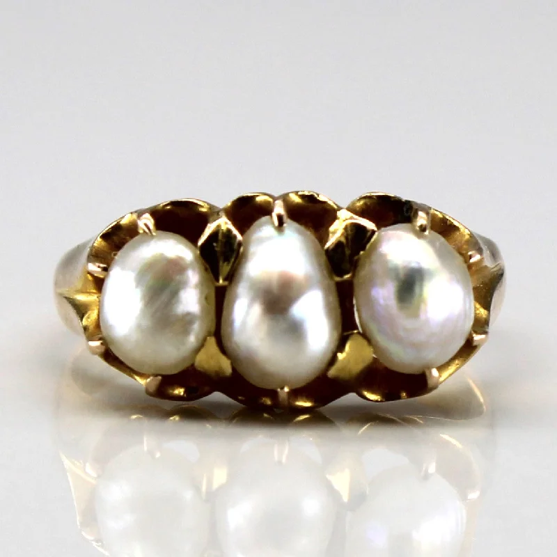 Vintage Three Stone Pearl Ring | SZ 4.5 |