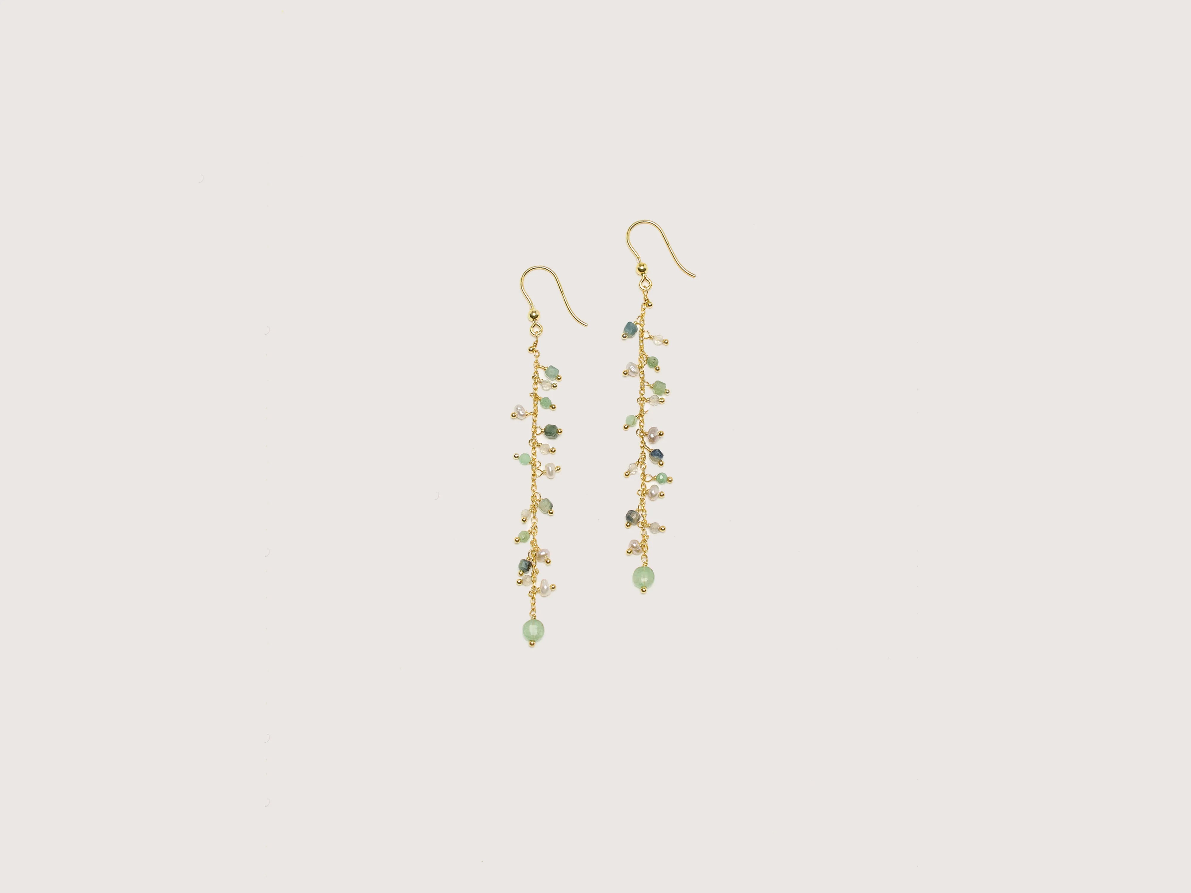 Ribes Earrings (242 / W / BLUE)