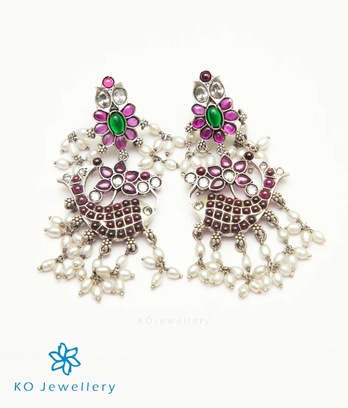 The Varuna Silver Fish Earrings (Oxidised/Rice Pearls)