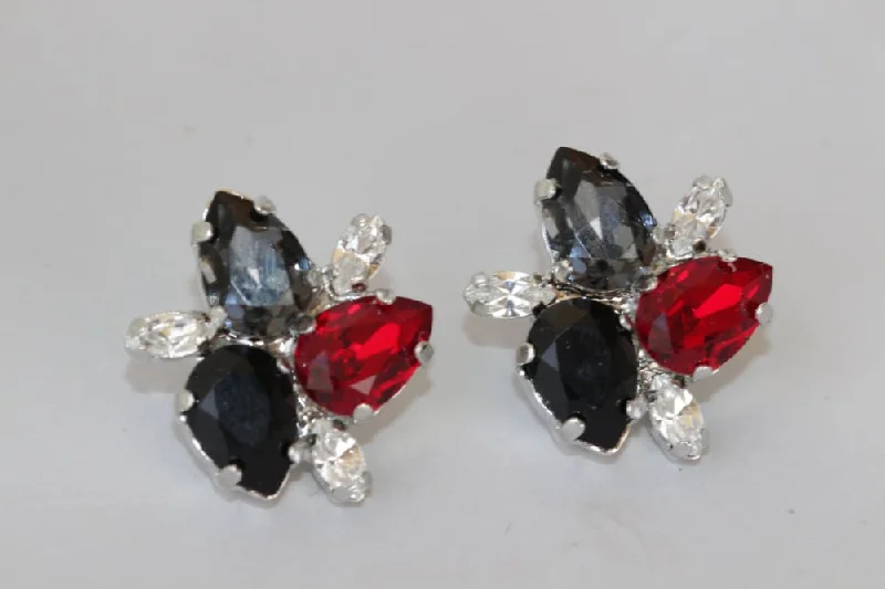 BLACK RED EARRINGS