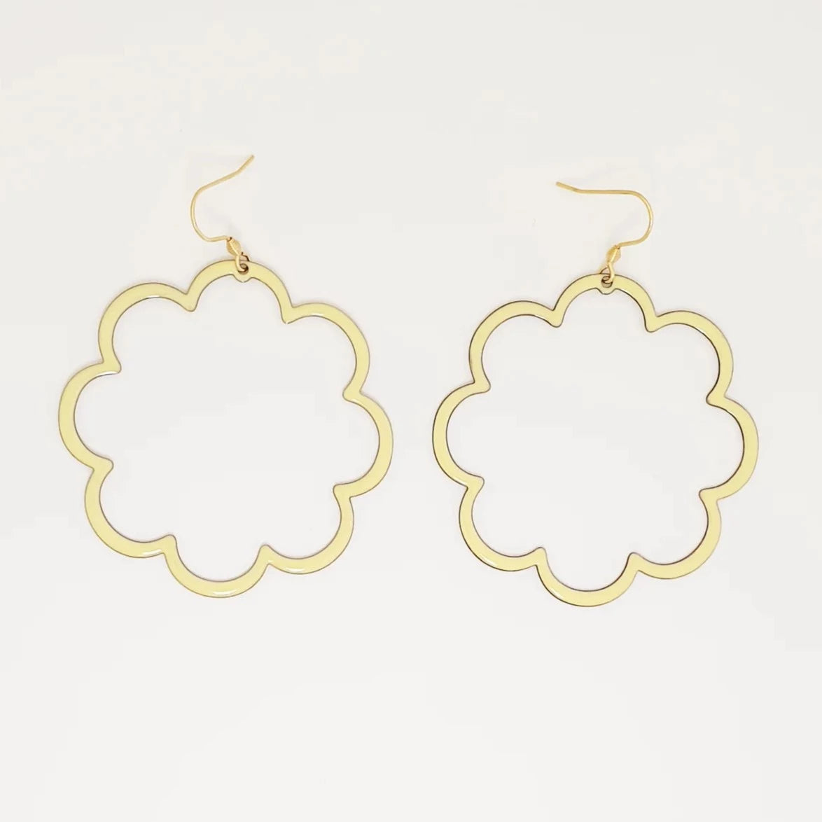 Pirouette Earrings Lemon