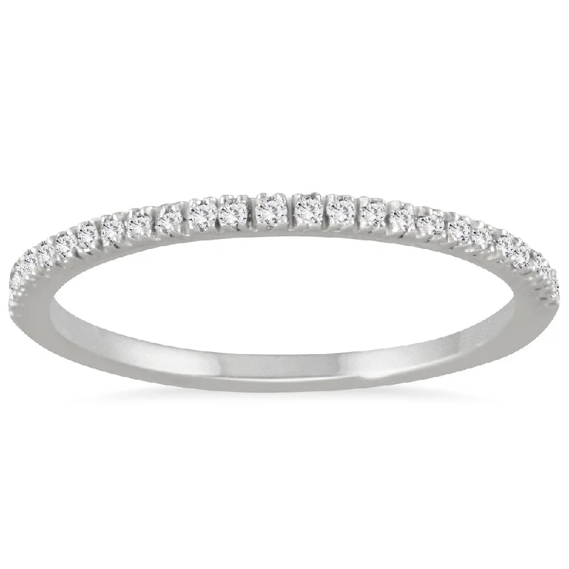 1/6 Carat TW Diamond Wedding Band in 14K White Gold